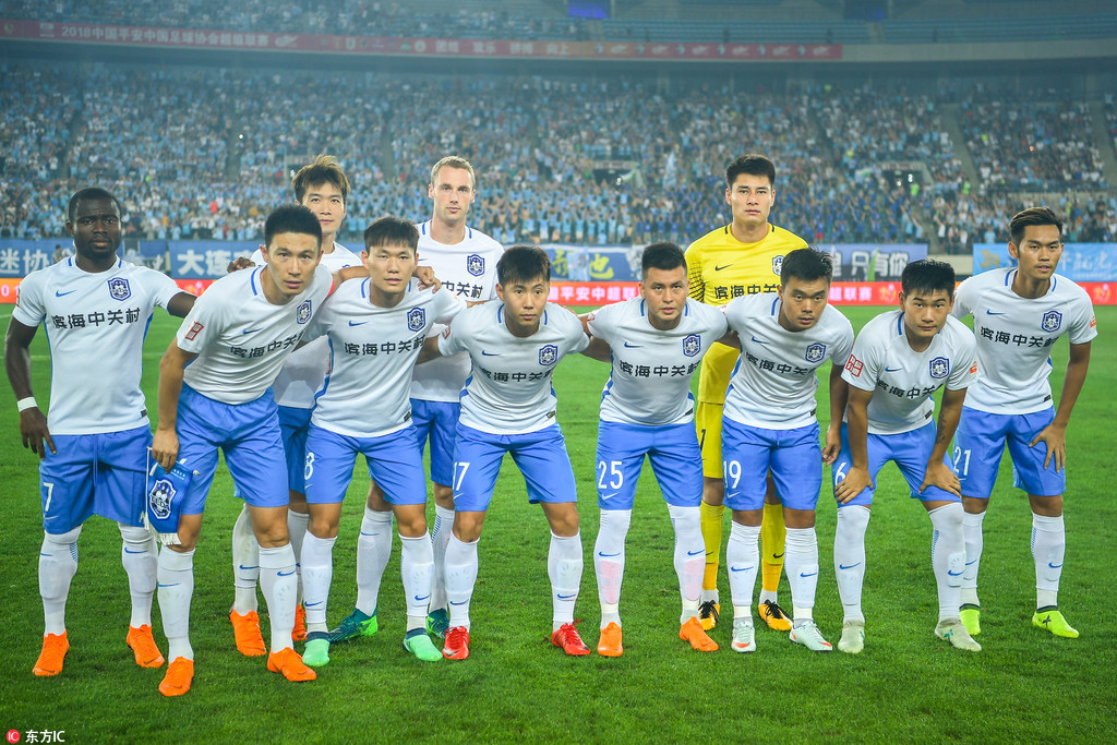 水晶宫新星沃顿引豪门关注，经纪人透露其职业规划（水晶宫天才沃顿获豪门青睐，经纪人披露未来计划）