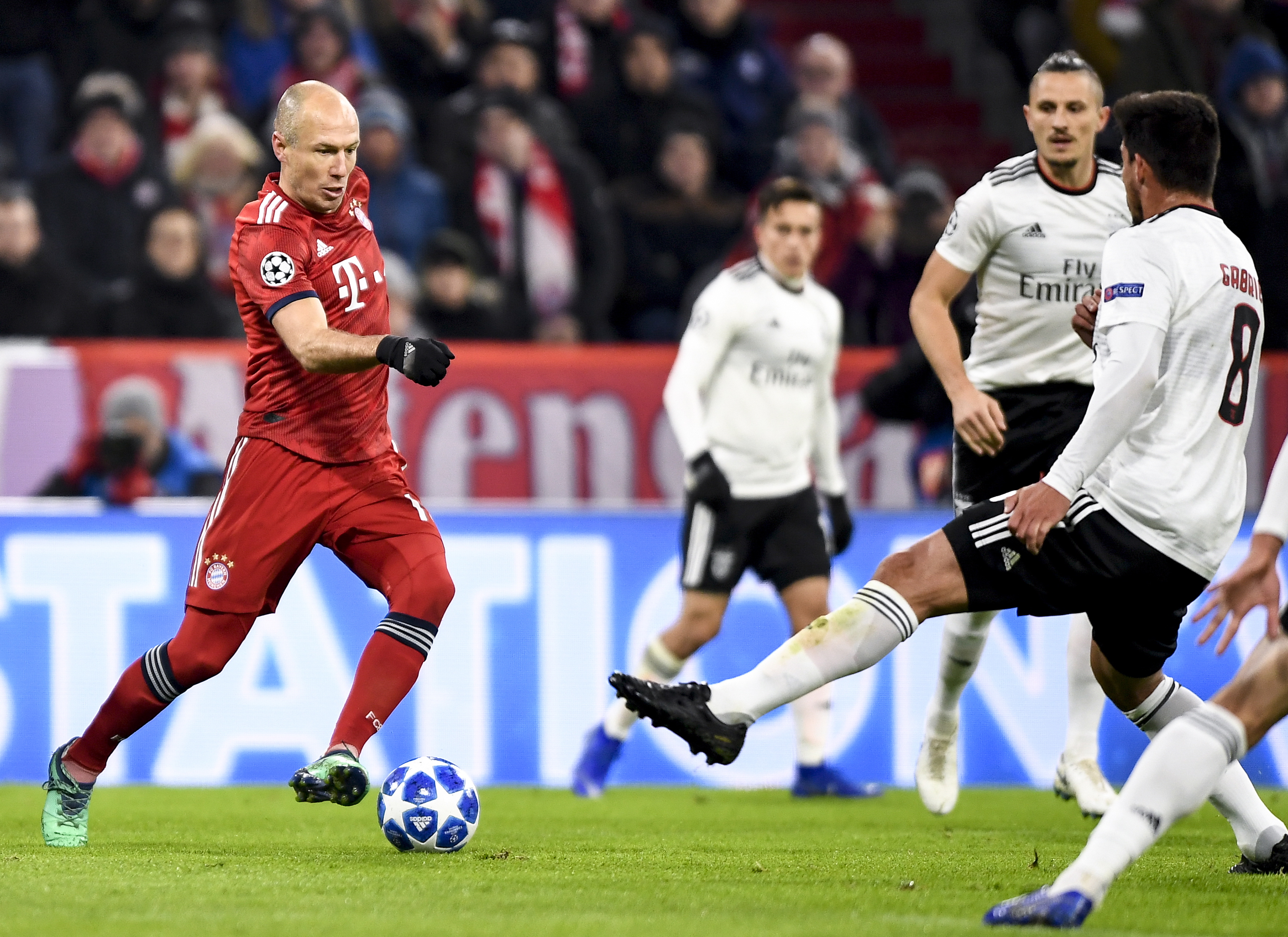 北青：国脚暂未收到新一期集训消息，11月国足热身赛没有进展（北青：国脚尚未接到新集训通知，11月国足热身赛仍无进展）