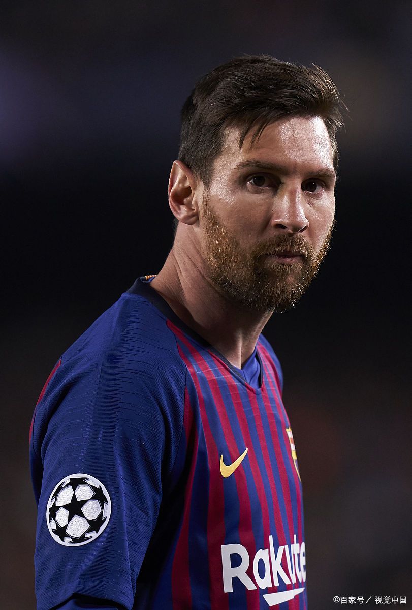 足球中超球队前锋脚踝受伤，赛季恐报销（中超队前锋脚踝重伤，本赛季恐提前报销）