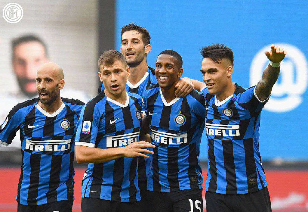 半场战报：梅州0-2英博，杨铭锐破门，毕津浩建功（半场：英博2-0领先梅州，杨铭锐先拔头筹，毕津浩扩大优势）