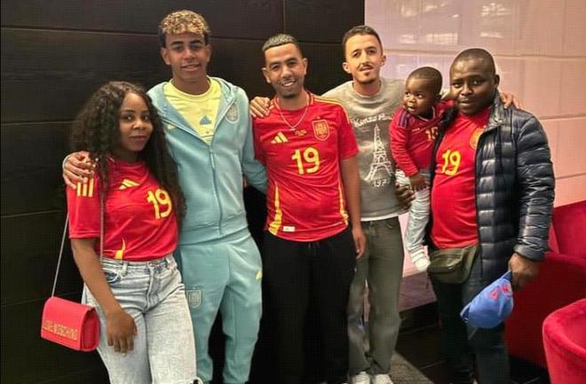 欧冠惊现篮球比分！巴黎热刺8球对攻创纪录，维蒂尼亚戴帽背后藏着的惊天秘密（欧冠上演篮球比分！巴黎圣日耳曼与热刺8球互轰创纪录，维蒂尼亚帽子戏法背后暗藏惊人内幕）