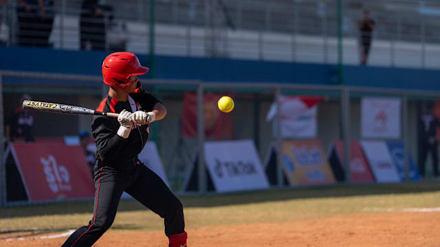 魏祥鑫：未来想出去看看，若踢出来就在外面，实在不行再回来（魏祥鑫：想出去闯闯，若能立足就留在外面，不行再回归）